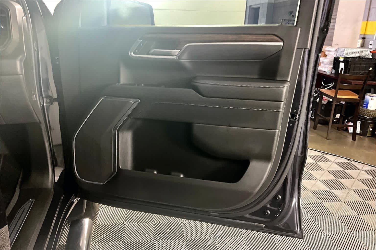 2024 GMC Sierra 1500 Elevation - Photo 22