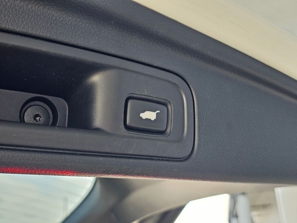 Used 2020 White Honda EX-L image 16
