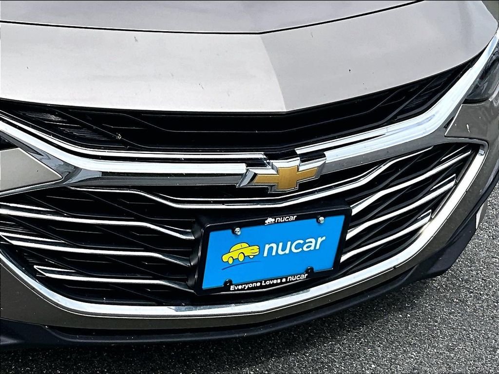 Used 2023 Mineral Gray Metallic Chevrolet  image 30