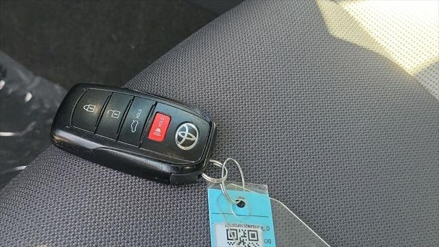 Certified Used 2025 SILVER ME. Toyota  image 28