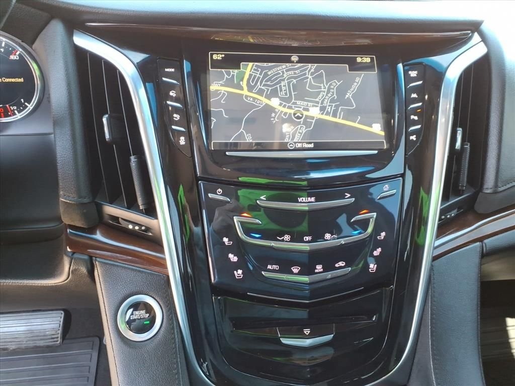 2018 Cadillac Escalade Premium Luxury - Photo 22