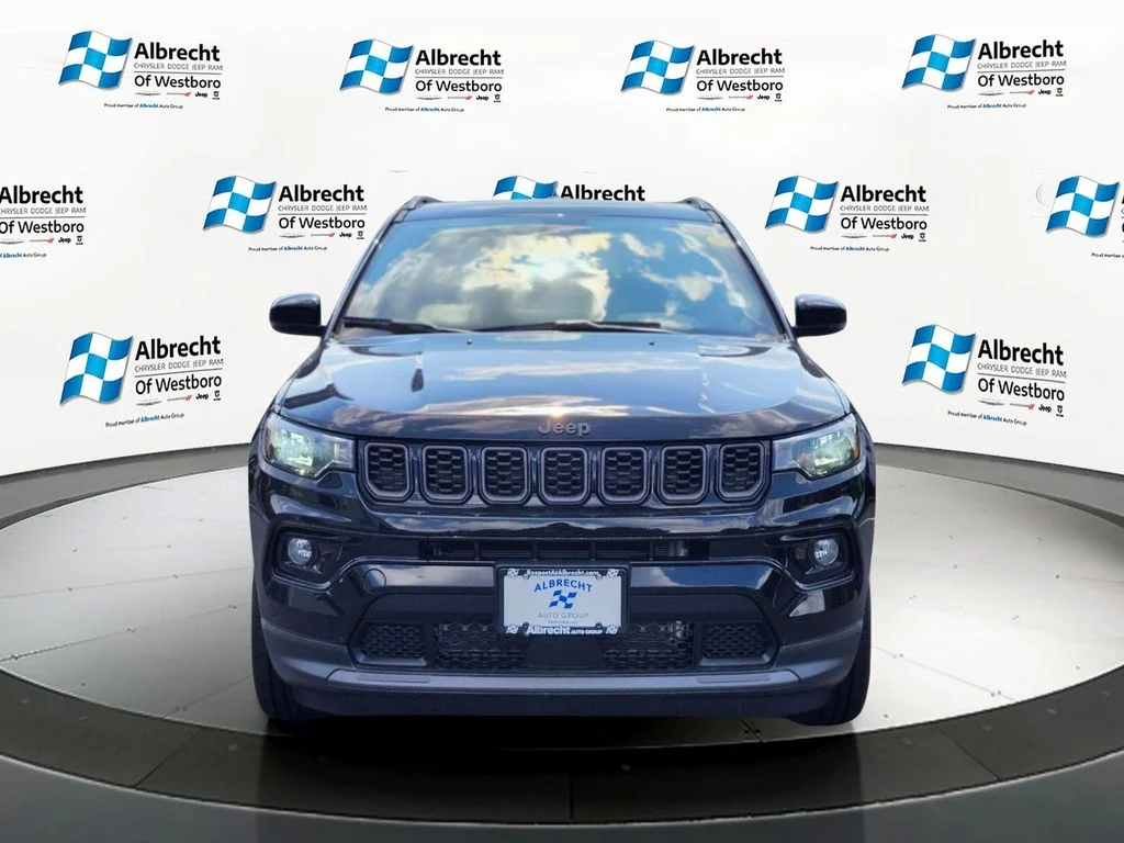 New 2026 Diamond Black Crystal Pearlcoat Jeep Limited image 8