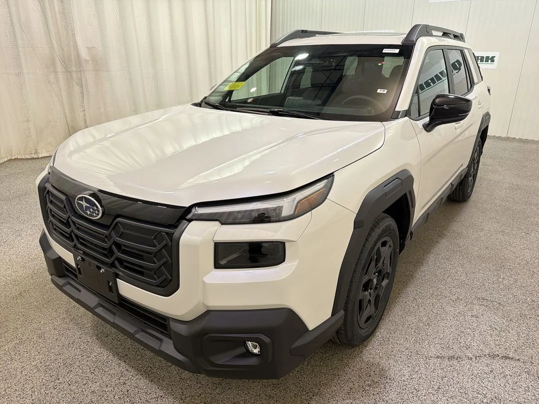 New 2026 Crystal White Pearl Subaru Limited image 4