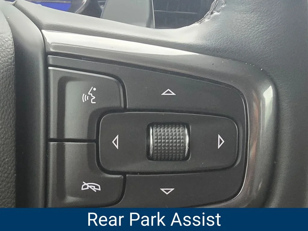 Used 2024 Gray Chevrolet ZR2 image 32