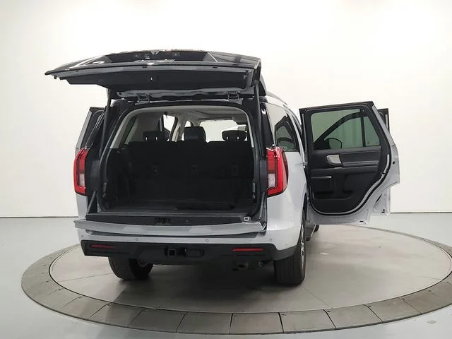 Used 2025 Silver Ford Active image 15