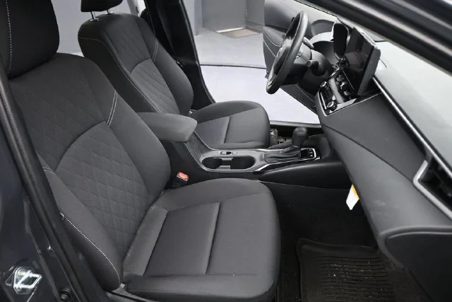 Used 2026  Toyota LE image 14