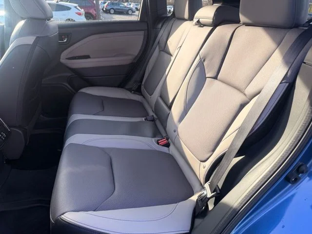 New 2026 DAYBREAK BLUE PEARL Subaru Limited image 15