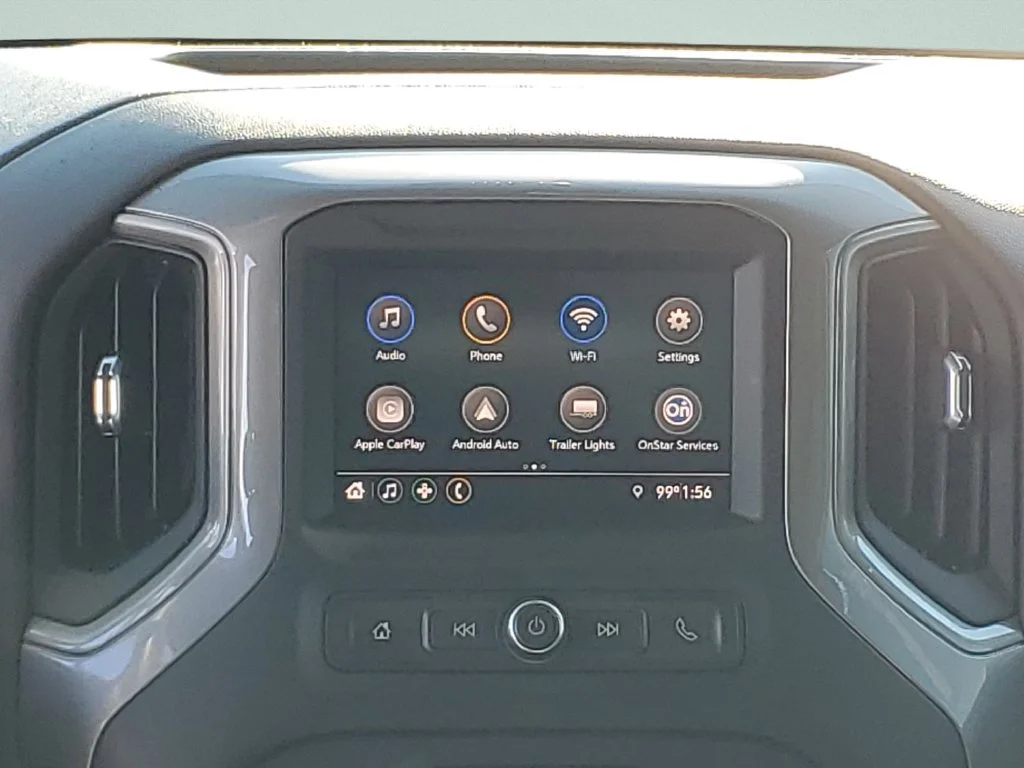 Used 2022 SUMMIT WHITE Chevrolet Custom image 14