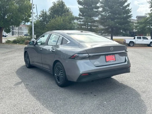 Used 2026 Gray Nissan SV image 7