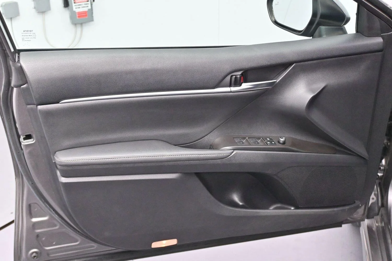 Used 2022 Predawn Gray Mica Toyota XSE image 10