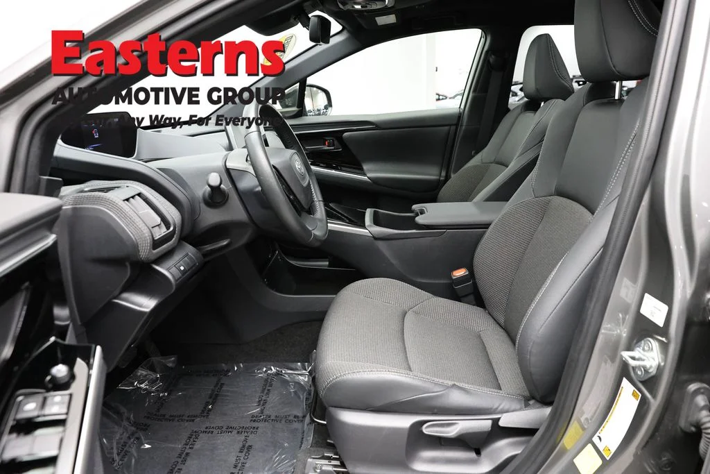 Used 2023 Gray Toyota XLE image 13