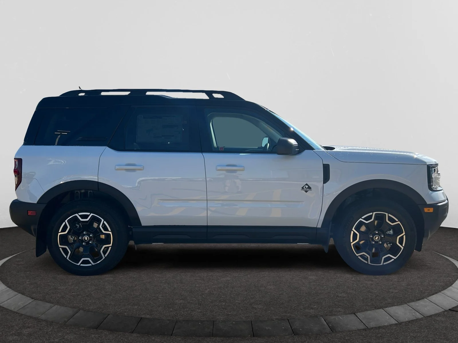 New 2026 Oxford White Ford Outer Banks image 6