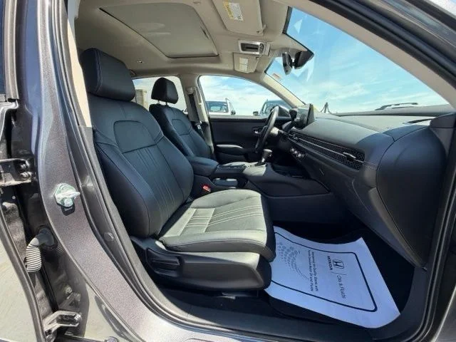 Used 2025 Gray Honda EX-L image 17