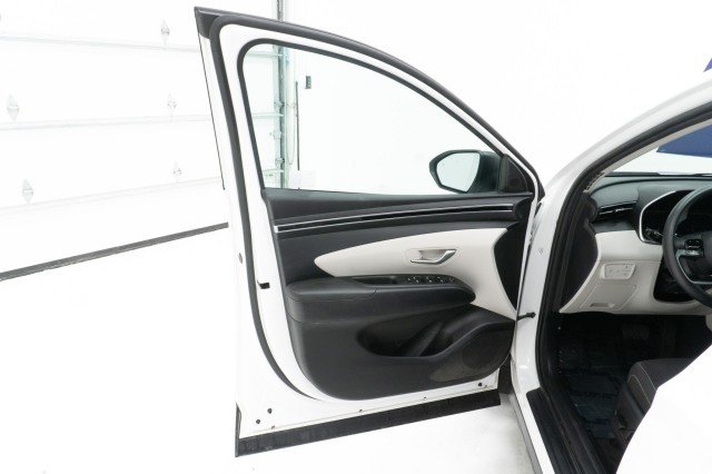 Used 2024 White Pearl Hyundai Blue image 16