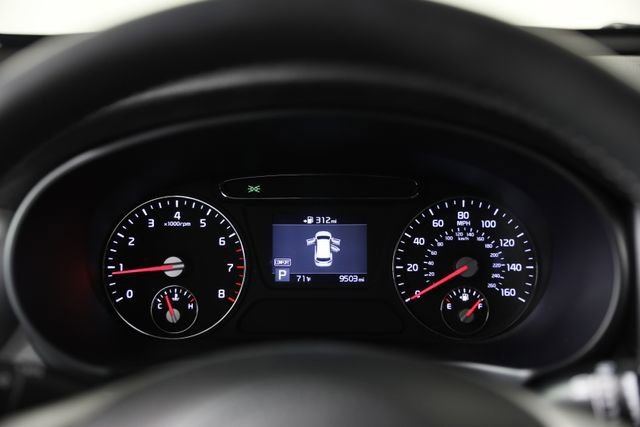 Used 2019 White Kia 2.4L LX image 8