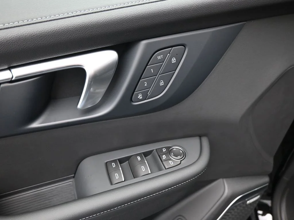 2026 Buick Enclave Sport Touring - Photo 21