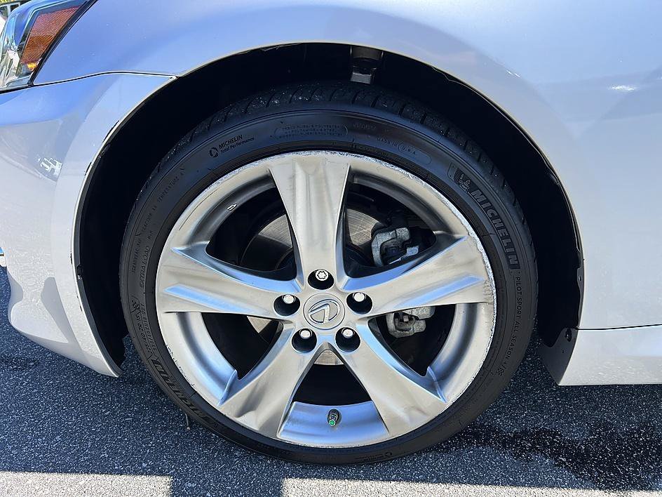 Used 2012 Mercury Metallic Lexus 250 C image 9