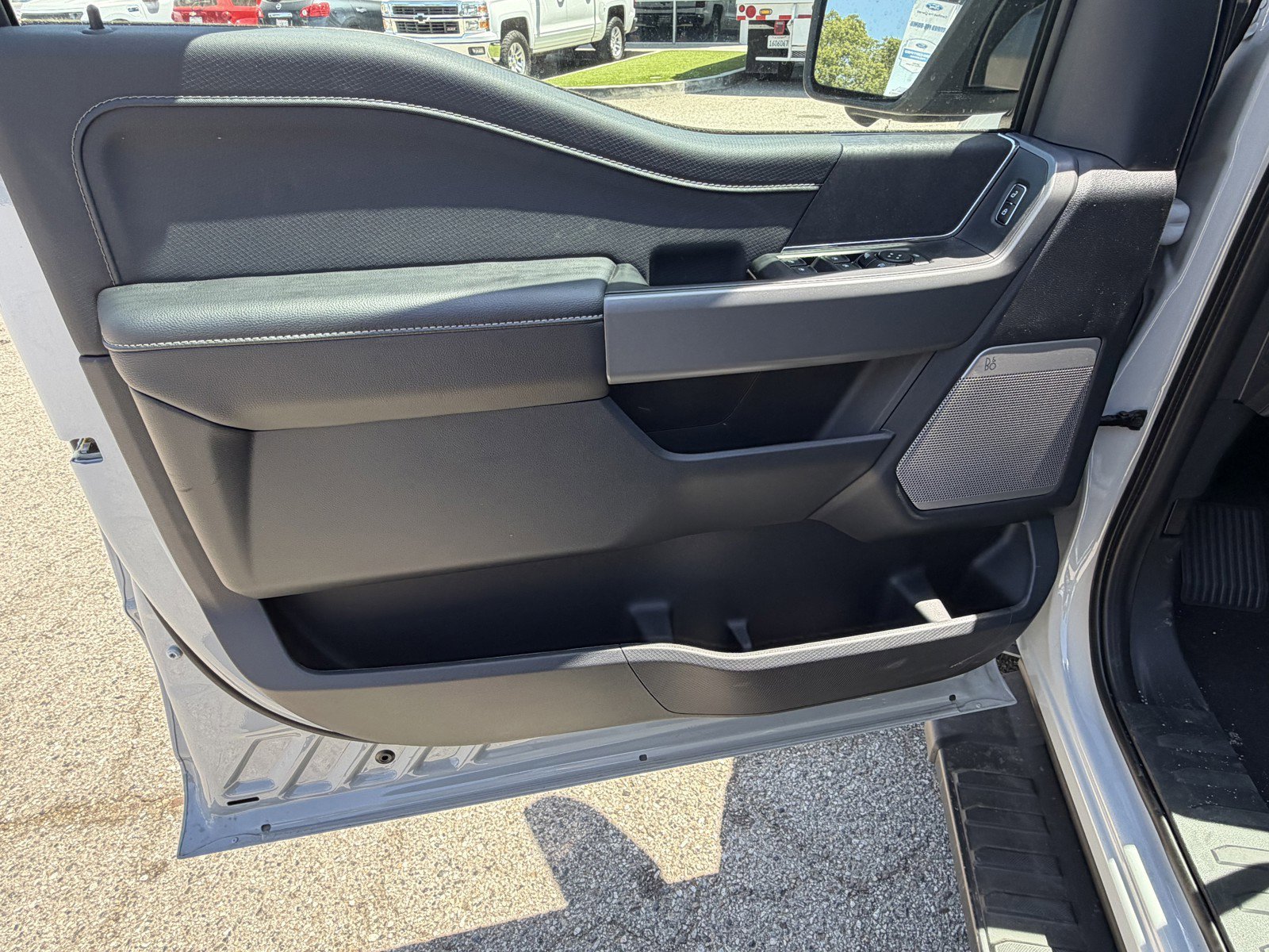 New 2026 Avalanche Ford XLT image 18