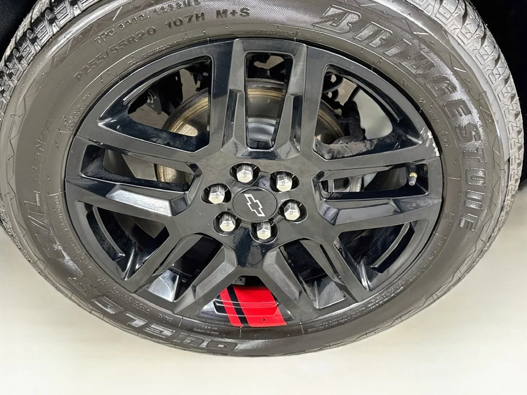 Used 2021 Iron Gray Metallic Chevrolet LT image 41