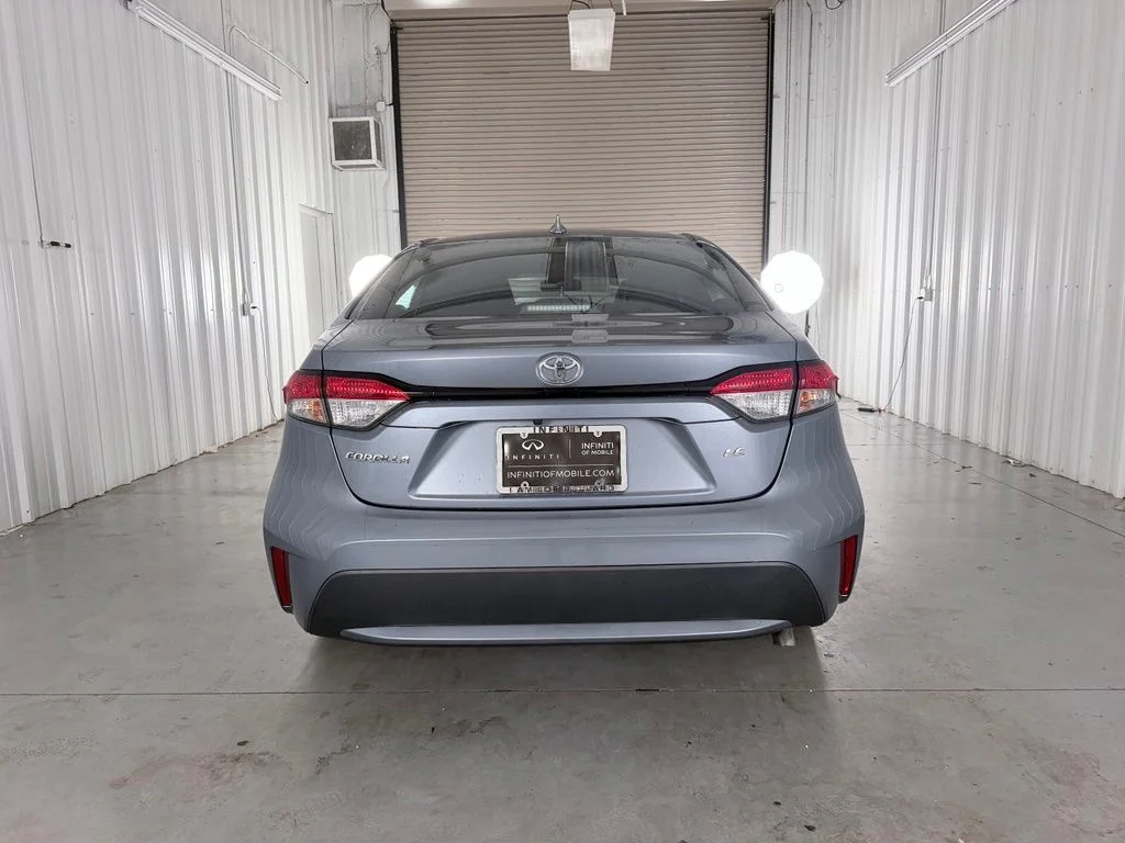 Used 2021 Gray Toyota LE image 6