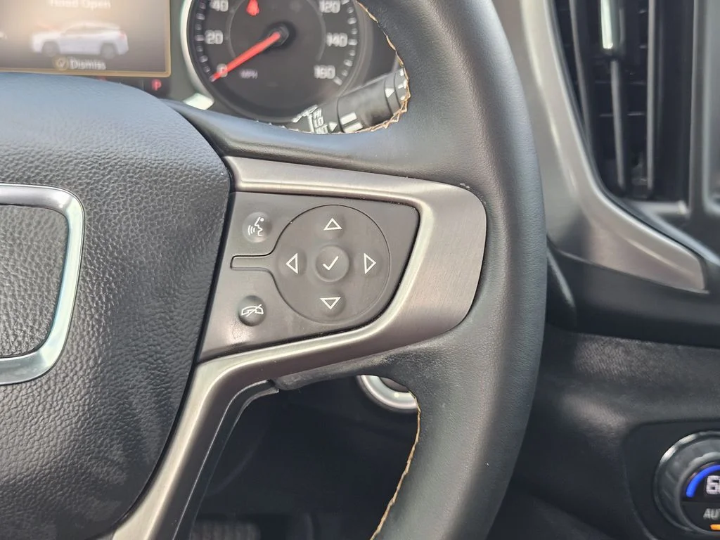 Used 2024 Silver GMC AT4 image 28