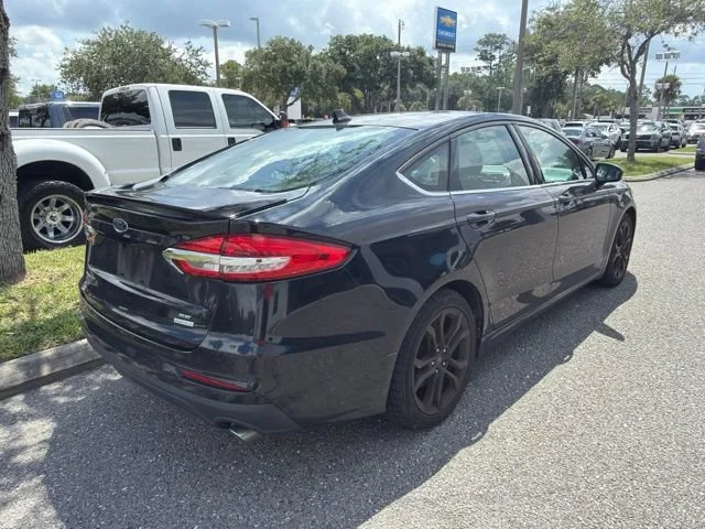 Used 2019 Black Ford SE image 7