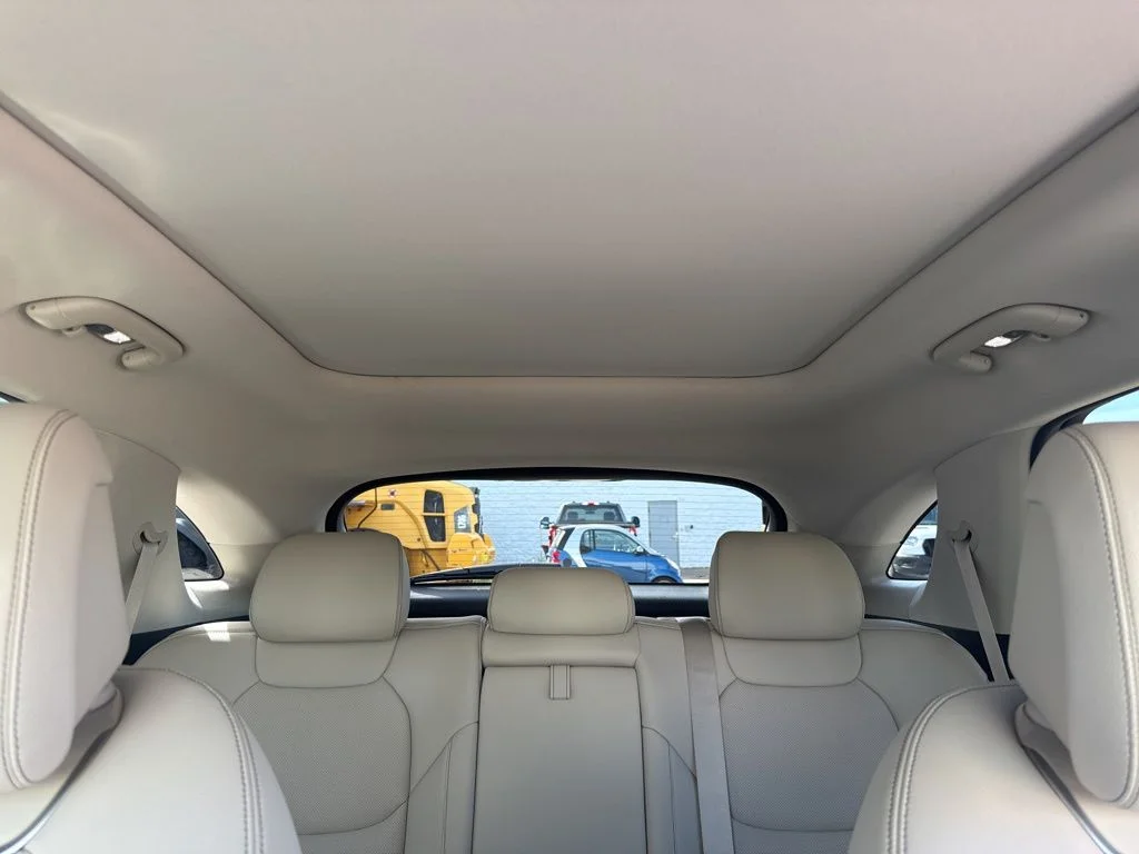 Used 2024 Capri Blue Genesis 2.5T image 29