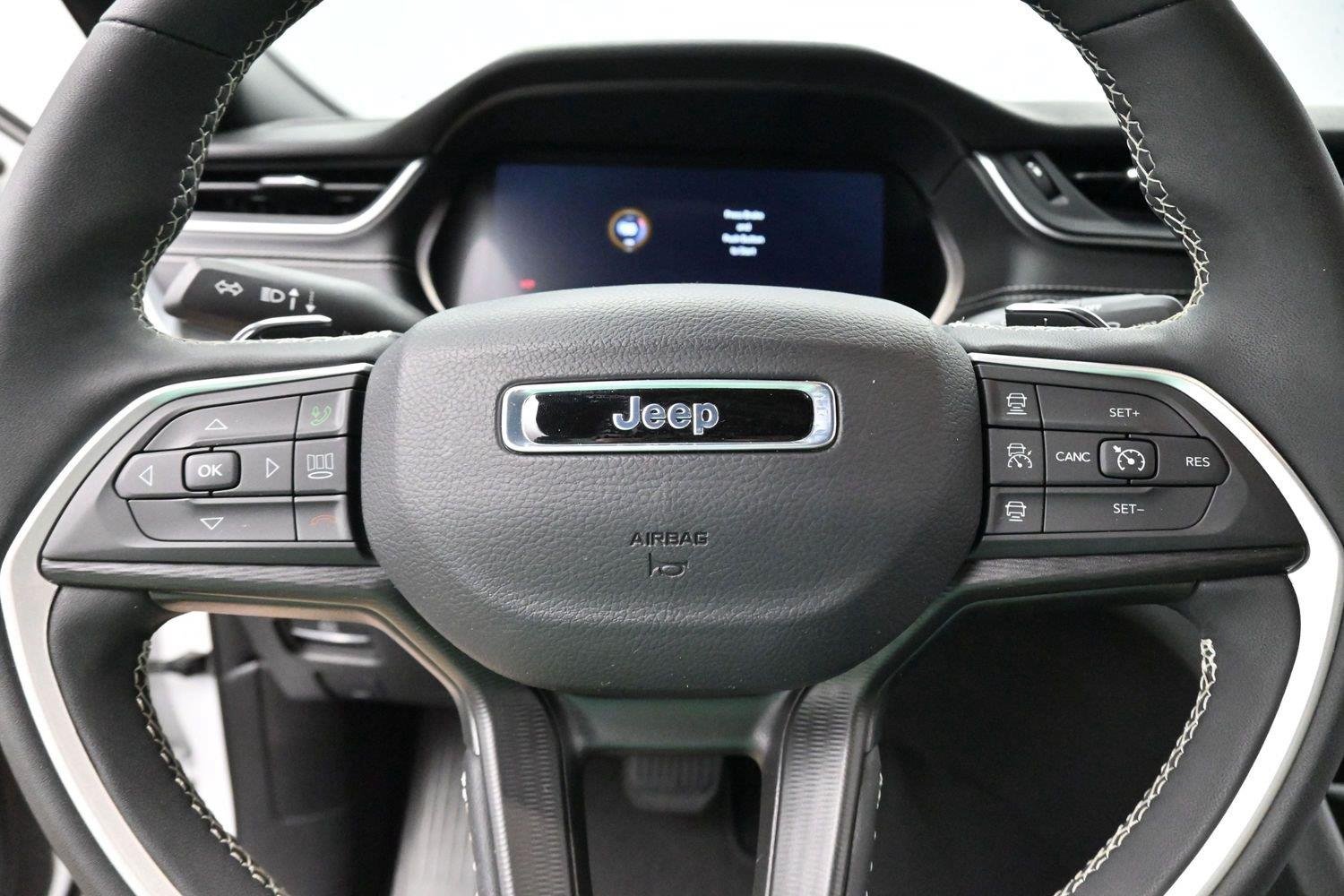 Used 2024 Bright White Clearcoat Jeep Altitude X image 17