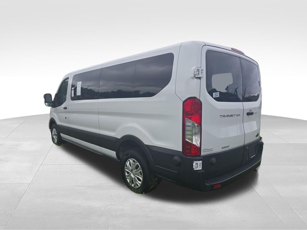 Used 2024 White Ford XLT image 3