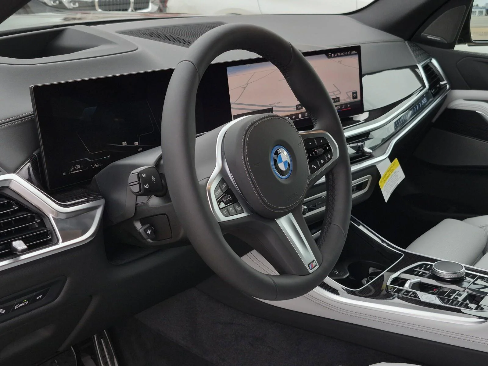 2026 BMW X5 50e - Photo 28