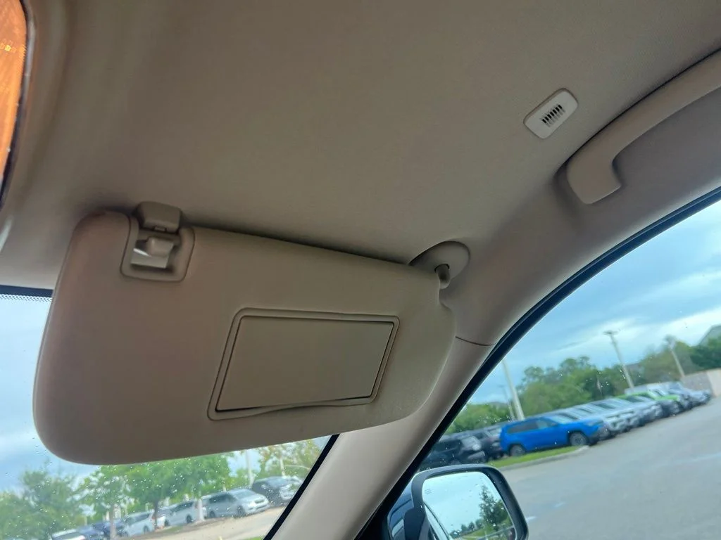 Certified Used 2019 Blue Jeep Limited image 42
