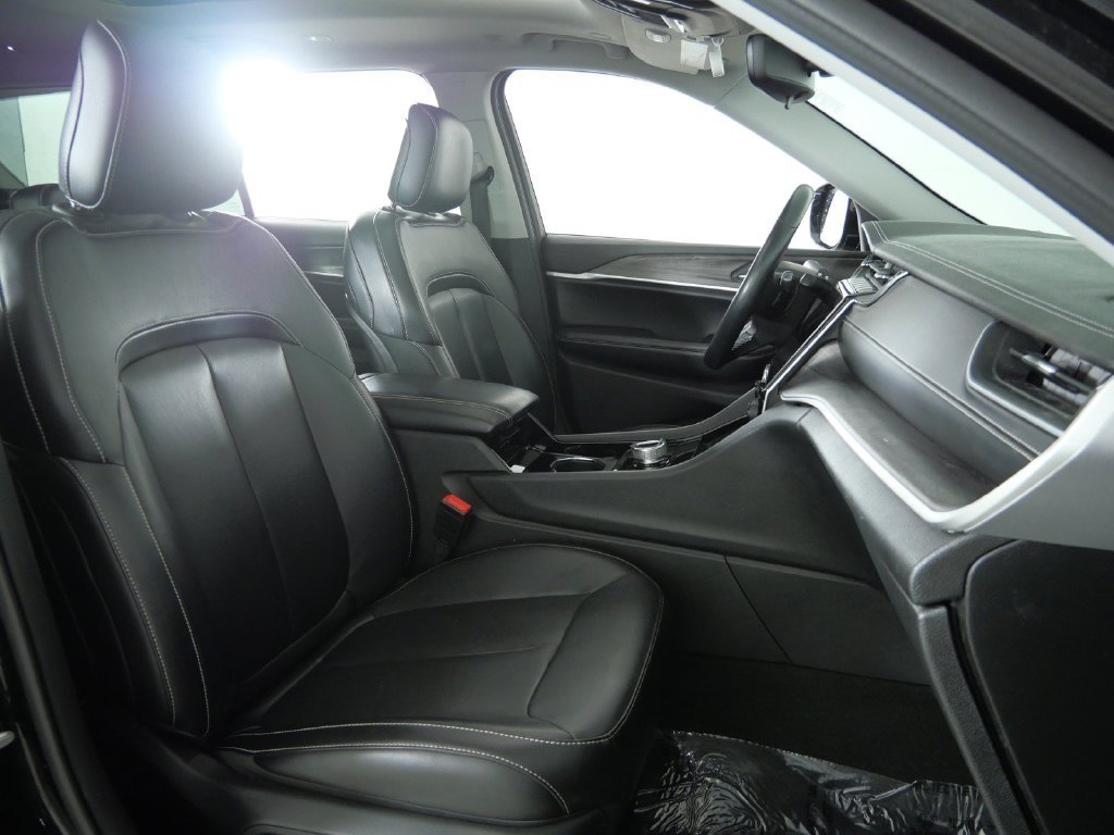 Used 2021 Black Jeep Limited image 19