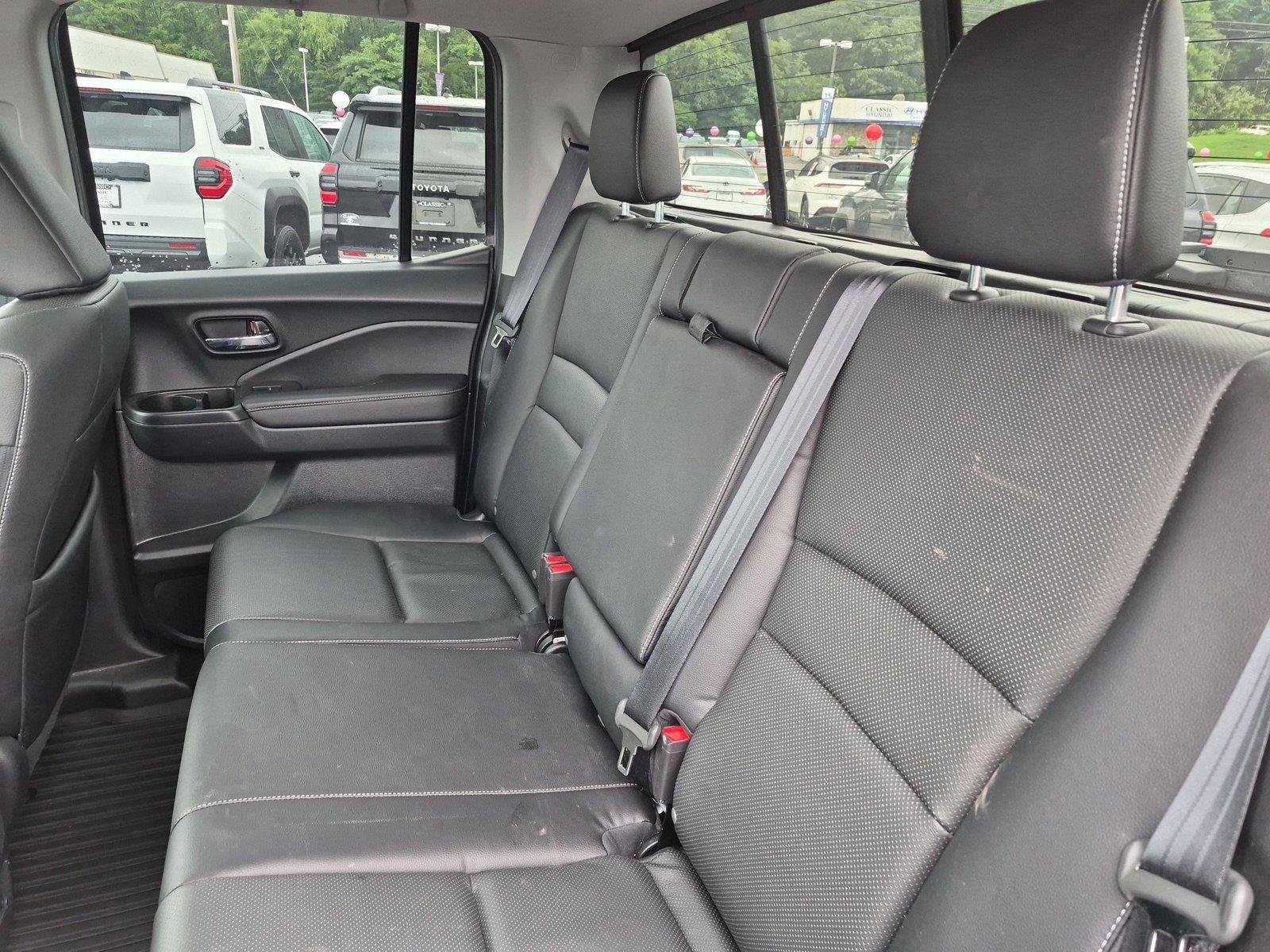 Used 2023 Sonic Gray Pearl Honda RTL image 31