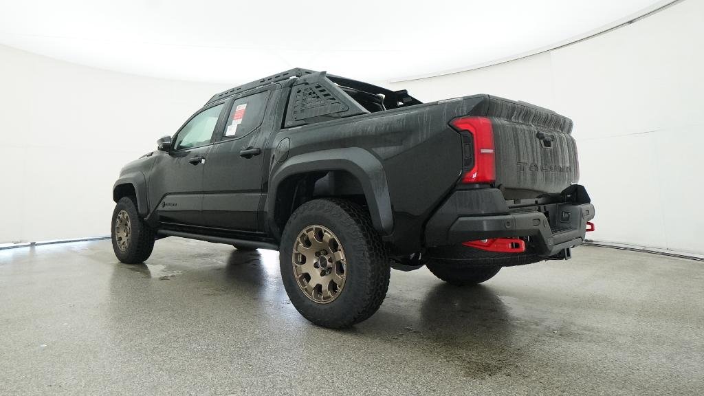 2025 Toyota Tacoma Trailhunter - Photo 17