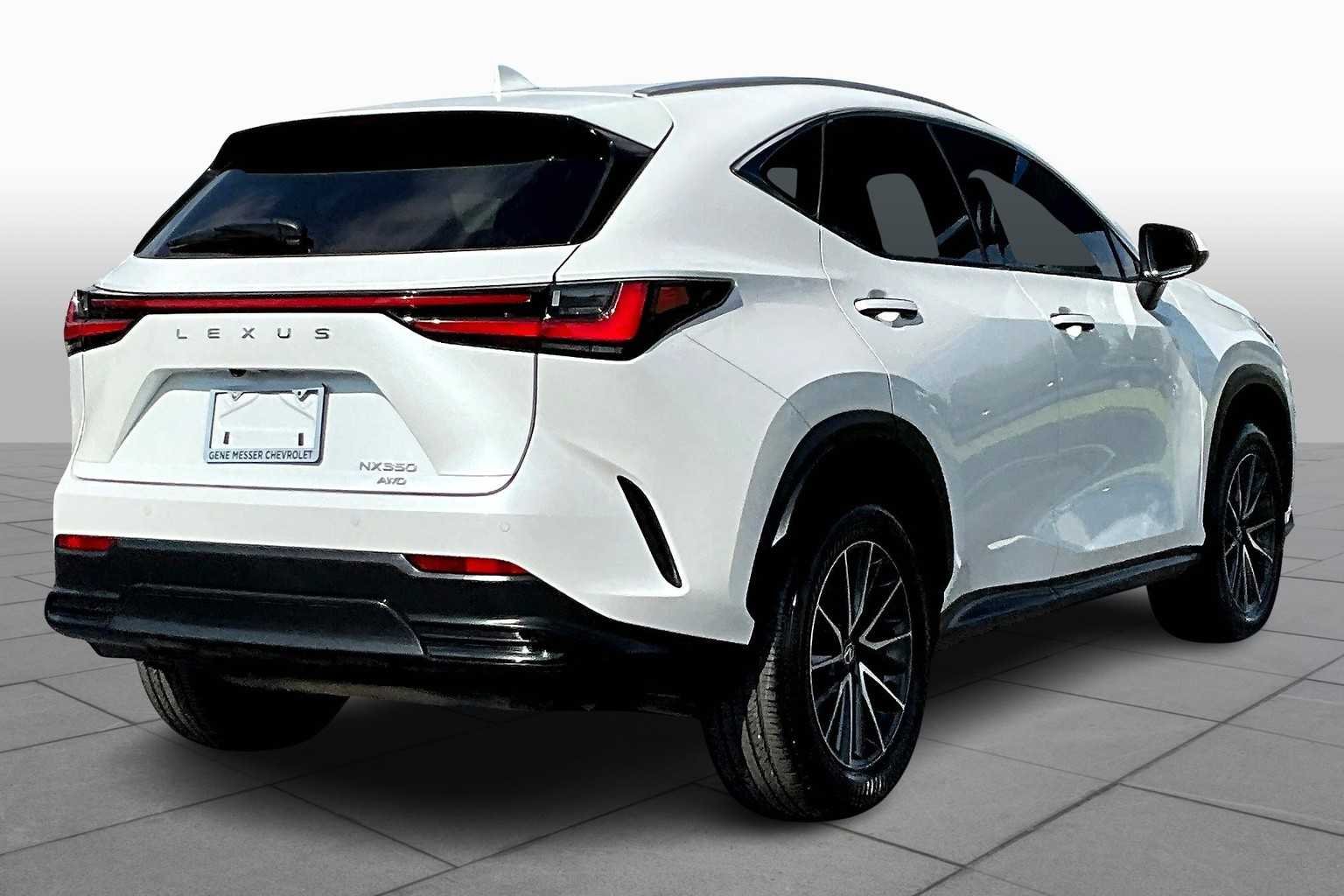 Used 2024 Eminent White Pearl Lexus Premium image 11