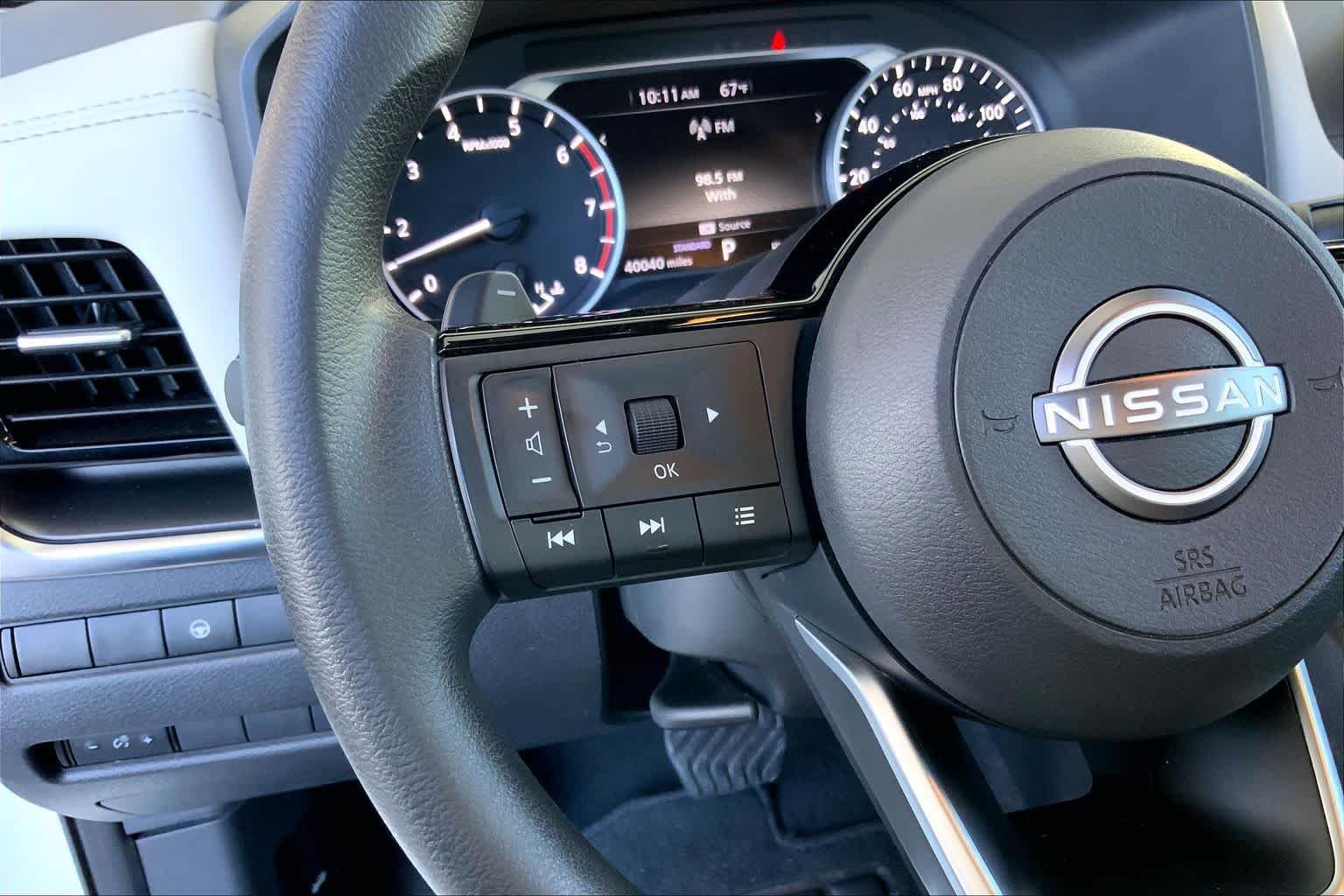 2022 Nissan Rogue SV - Photo 24