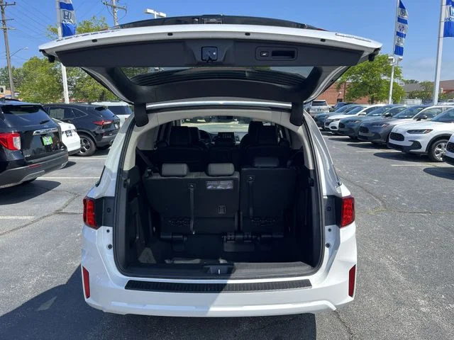 New 2026 Platinum White Pearl Honda EX-L image 22
