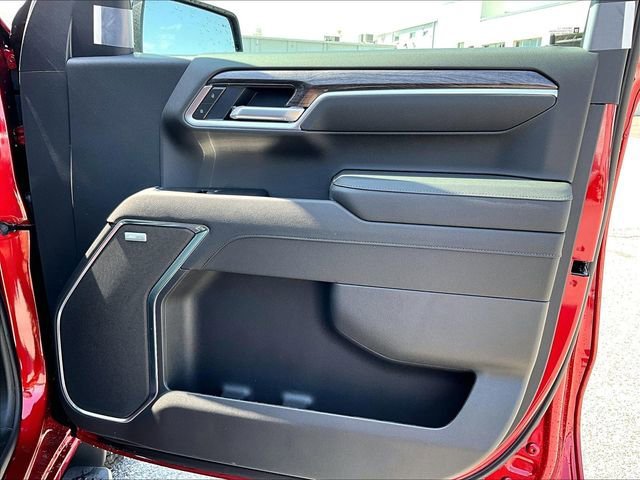 2026 Chevrolet Silverado 1500 LTZ - Photo 27