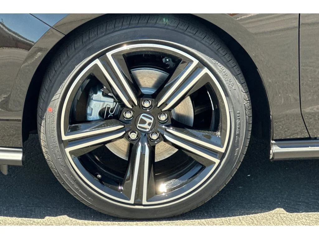 New 2026 Crystal Black Pearl Honda Sport image 30
