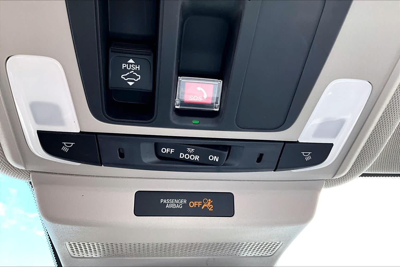 Used 2024 Platinum White Pearl Honda EX image 31