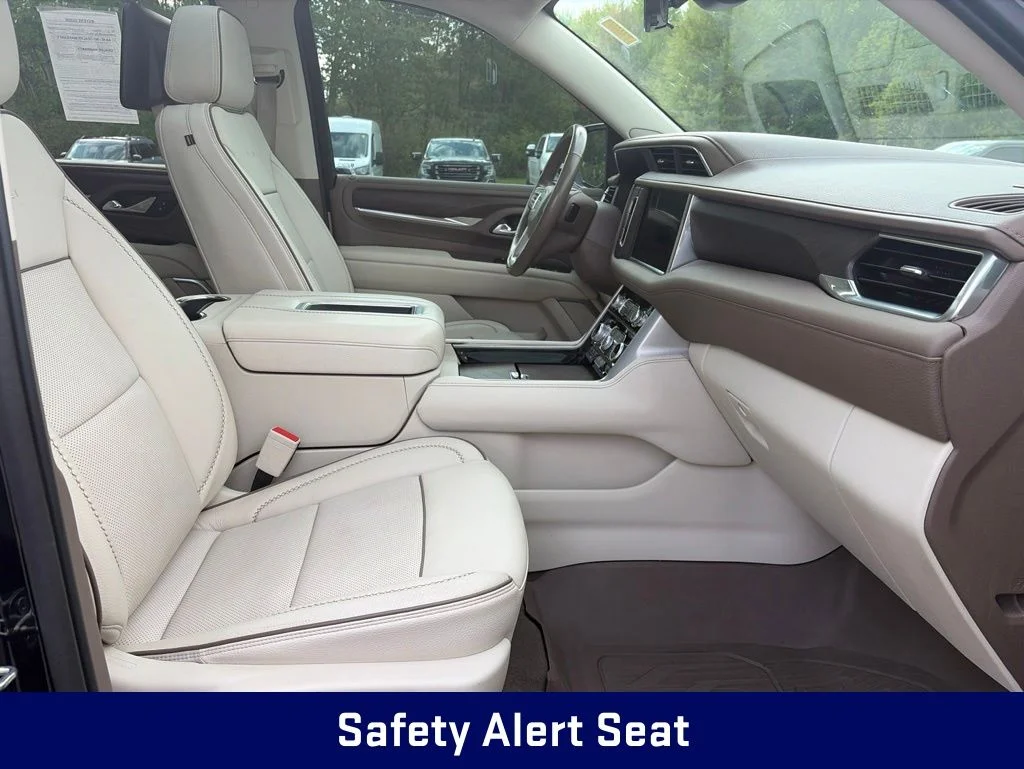 2021 GMC Yukon Denali - Photo 44