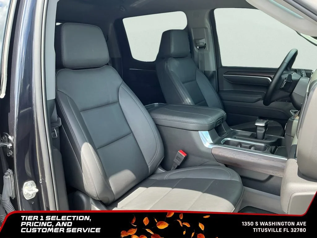 Used 2025 Titanium Rush Metallic GMC SLT image 13