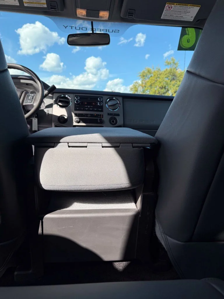Used 2016 Gray Ford XLT image 19