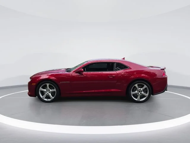Used 2015 Red Chevrolet SS image 5