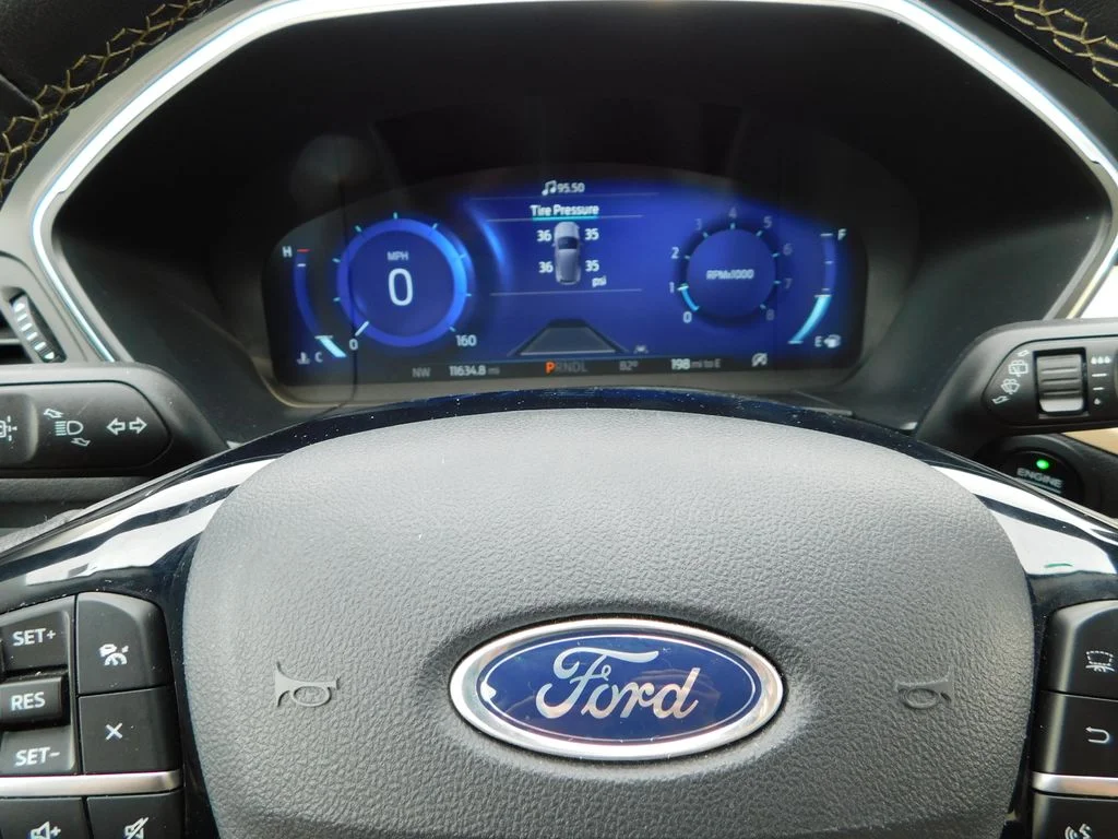 Used 2022 Black Ford Titanium image 32