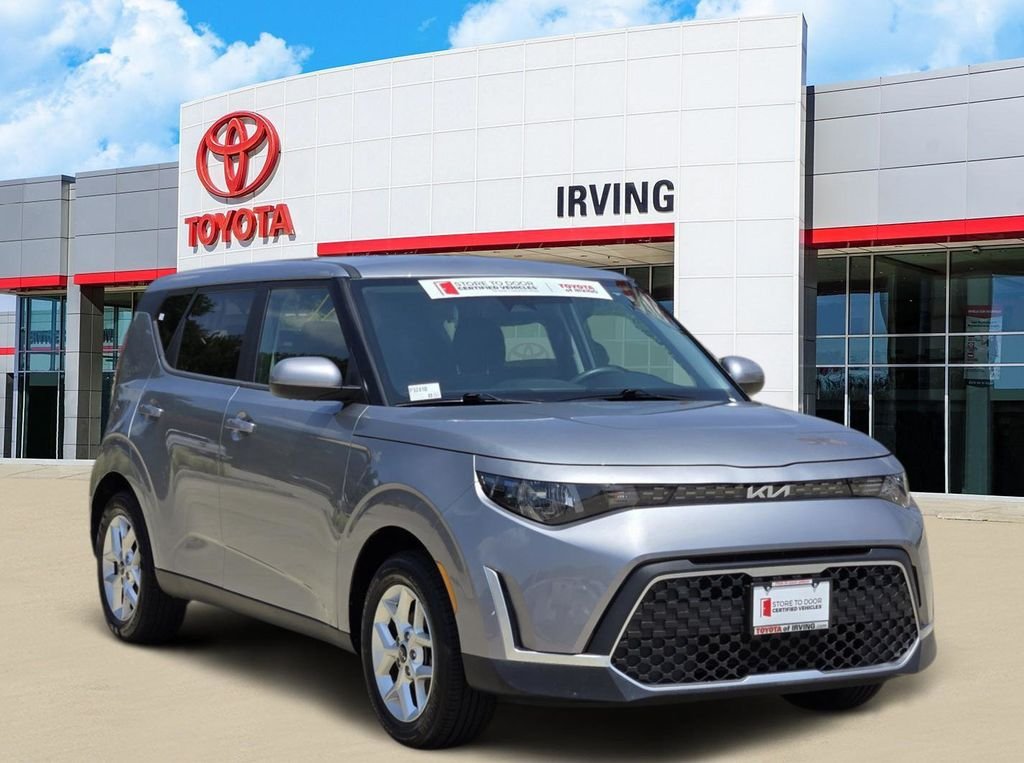 Used 2024 Gray Kia LX image 2