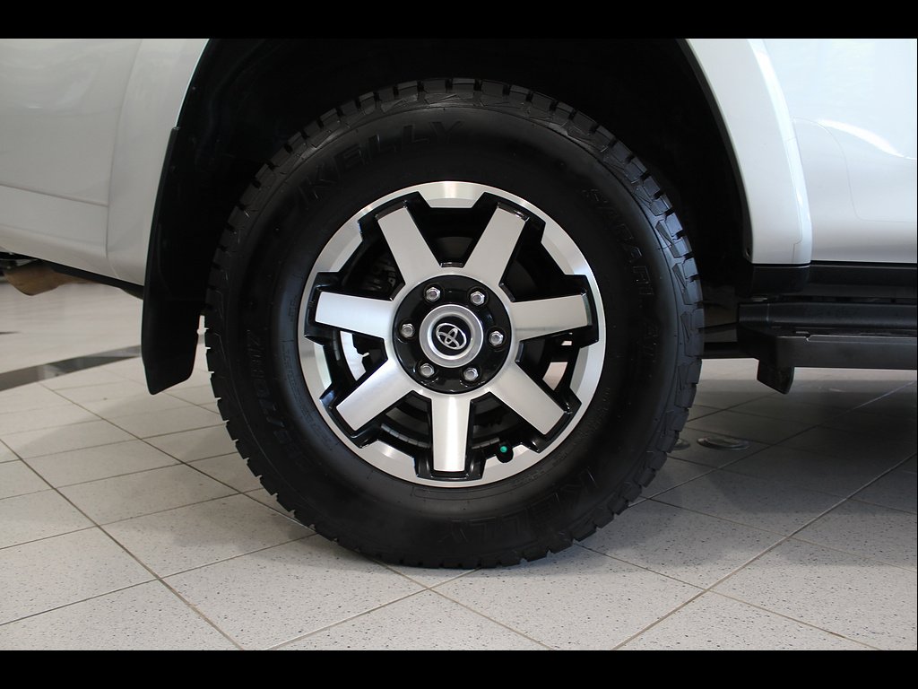 2024 Toyota 4Runner TRD Off-Road Premium - Photo 11