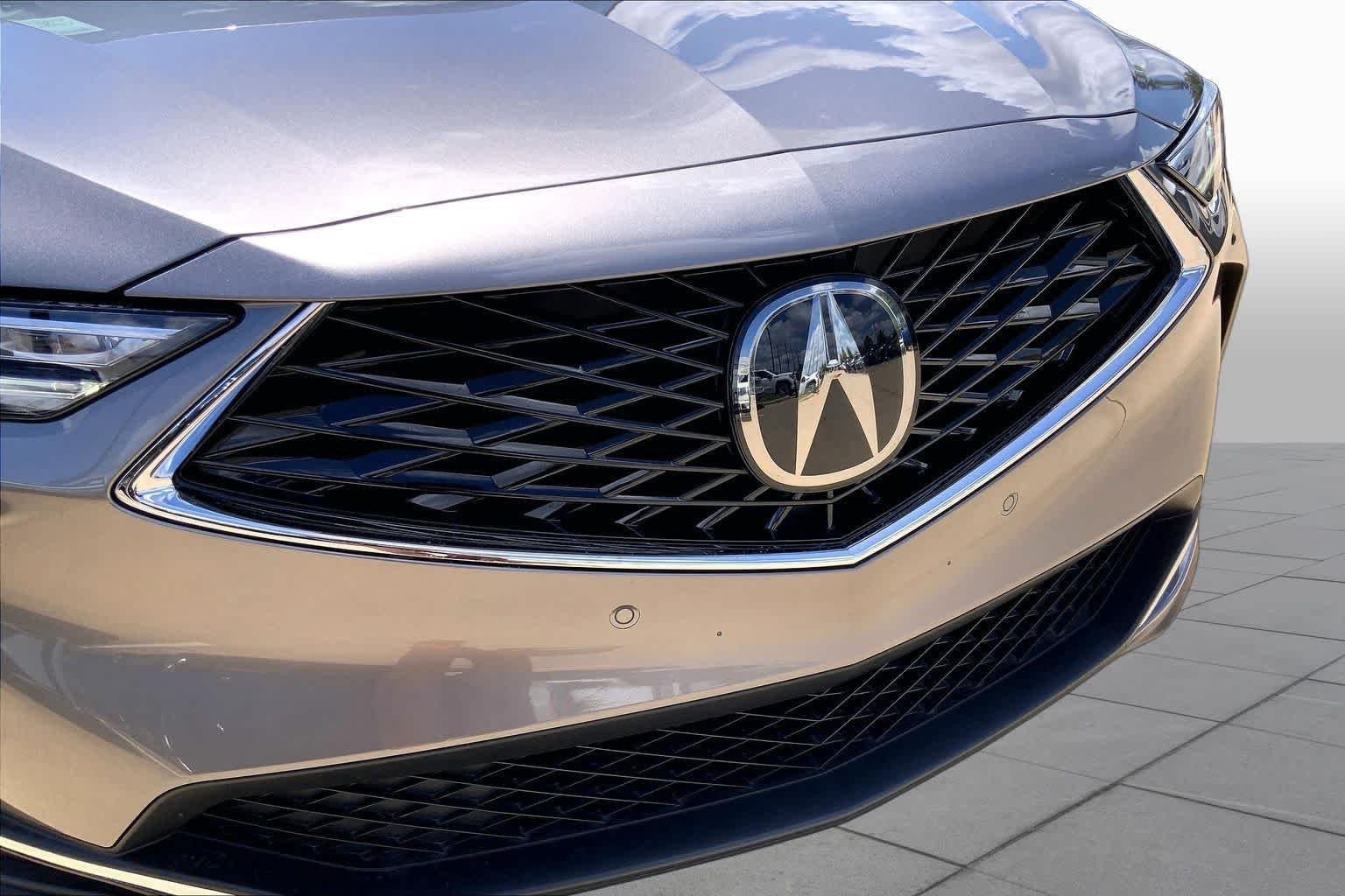 Used 2026 Liquid Carbon Metallic Acura w/Technology Package image 30