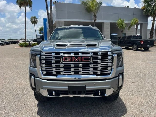 Used 2025 Silver GMC Denali image 2