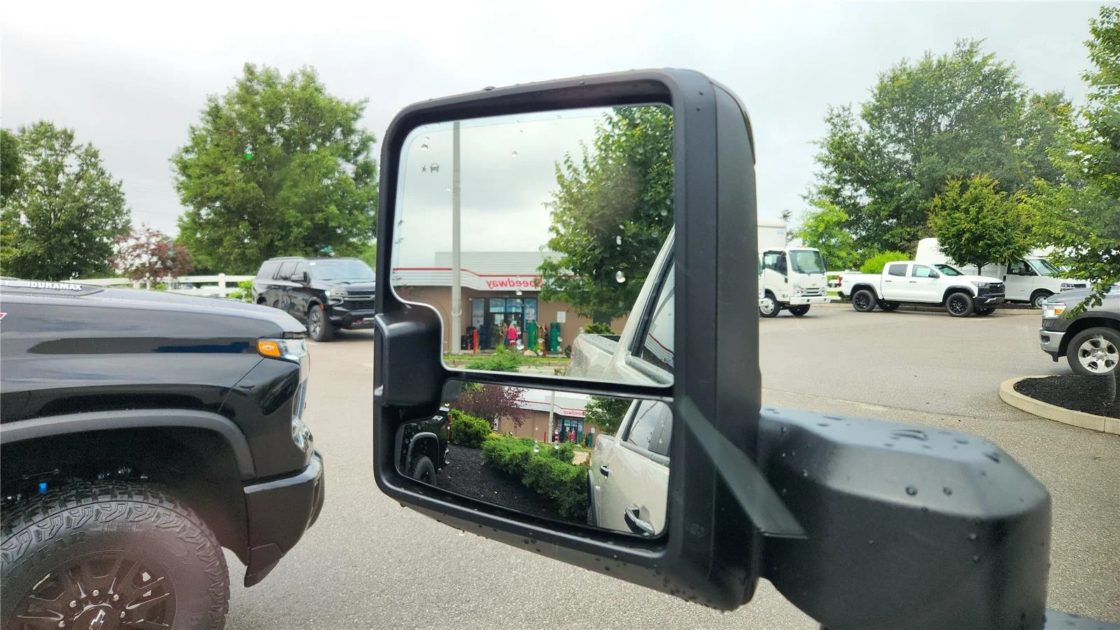2026 Chevrolet Silverado 2500 HD ZR2 - Photo 9